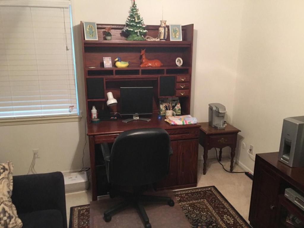 Homestay 2 Luxury Near Airport & The Woodlands *