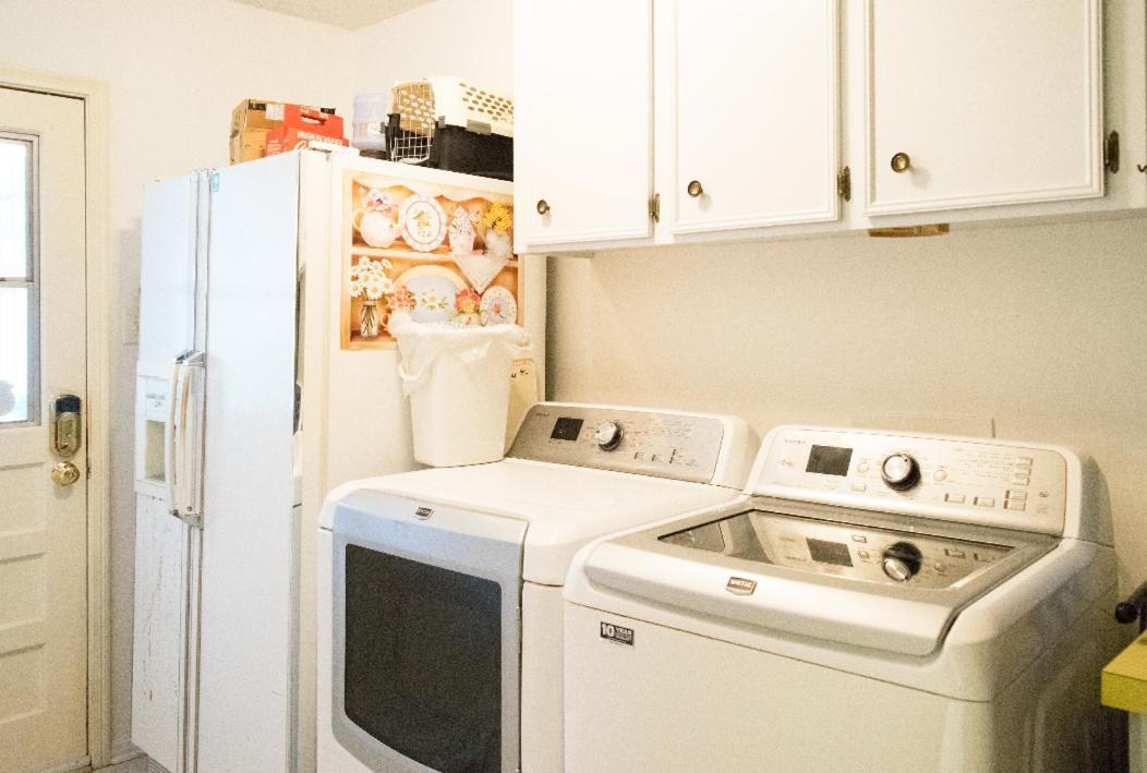 2 Luxury Near Airport & The Woodlands *