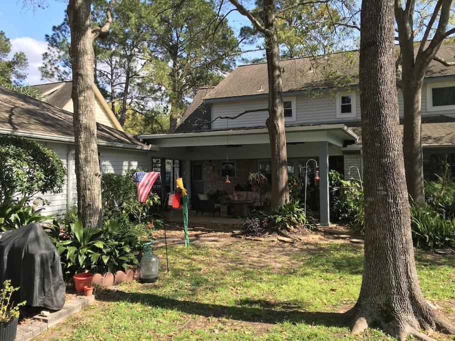 2 Luxury Near Airport & The Woodlands Homestay Houston