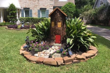 2 Luxury Near Airport & The Woodlands *